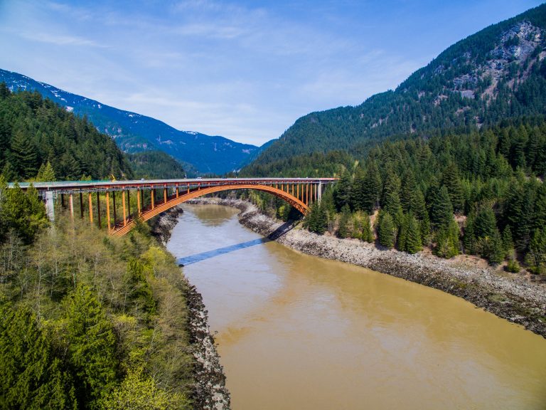Alexandra Bridge Deck Rehabilitation and Seismic Safety Retrofit